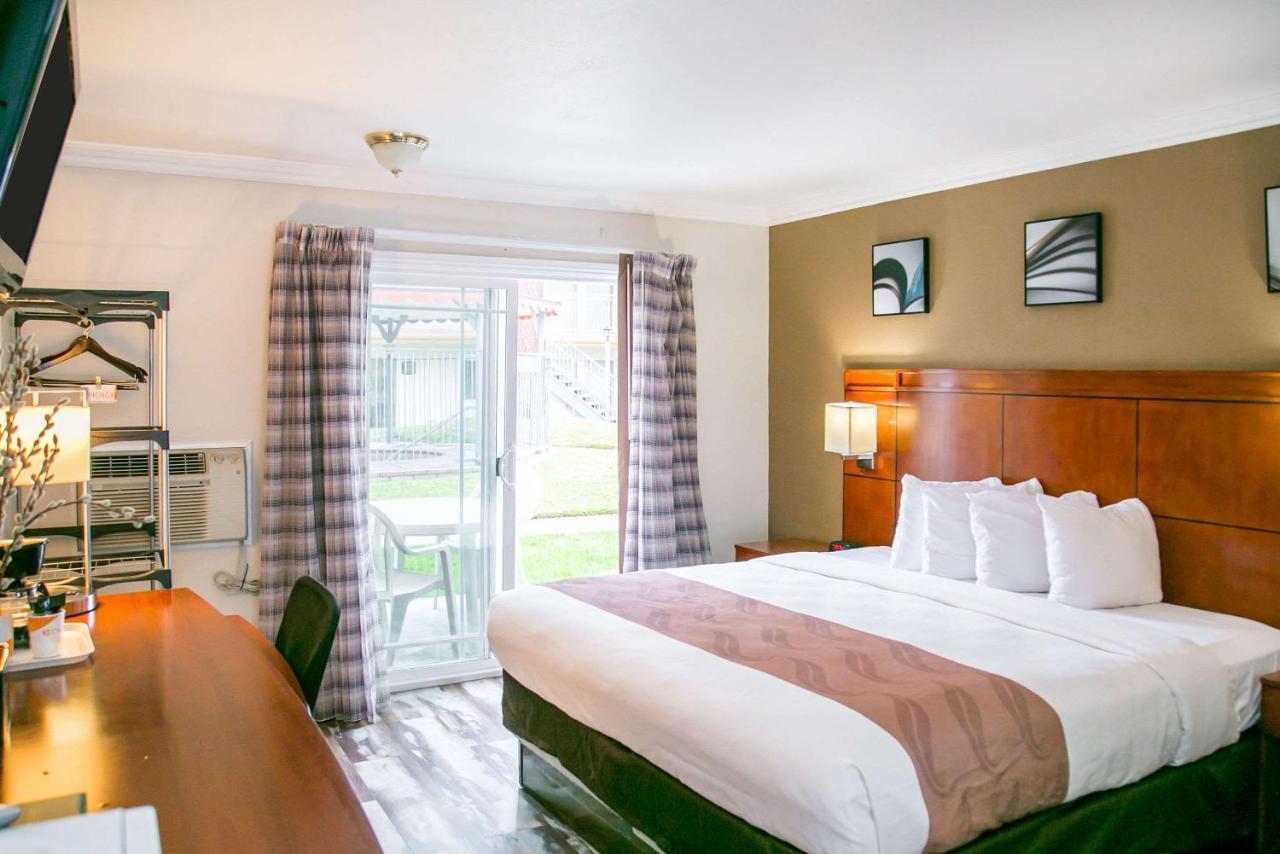 Quality Inn & Suites Thousand Oaks - Us101 Exteriör bild