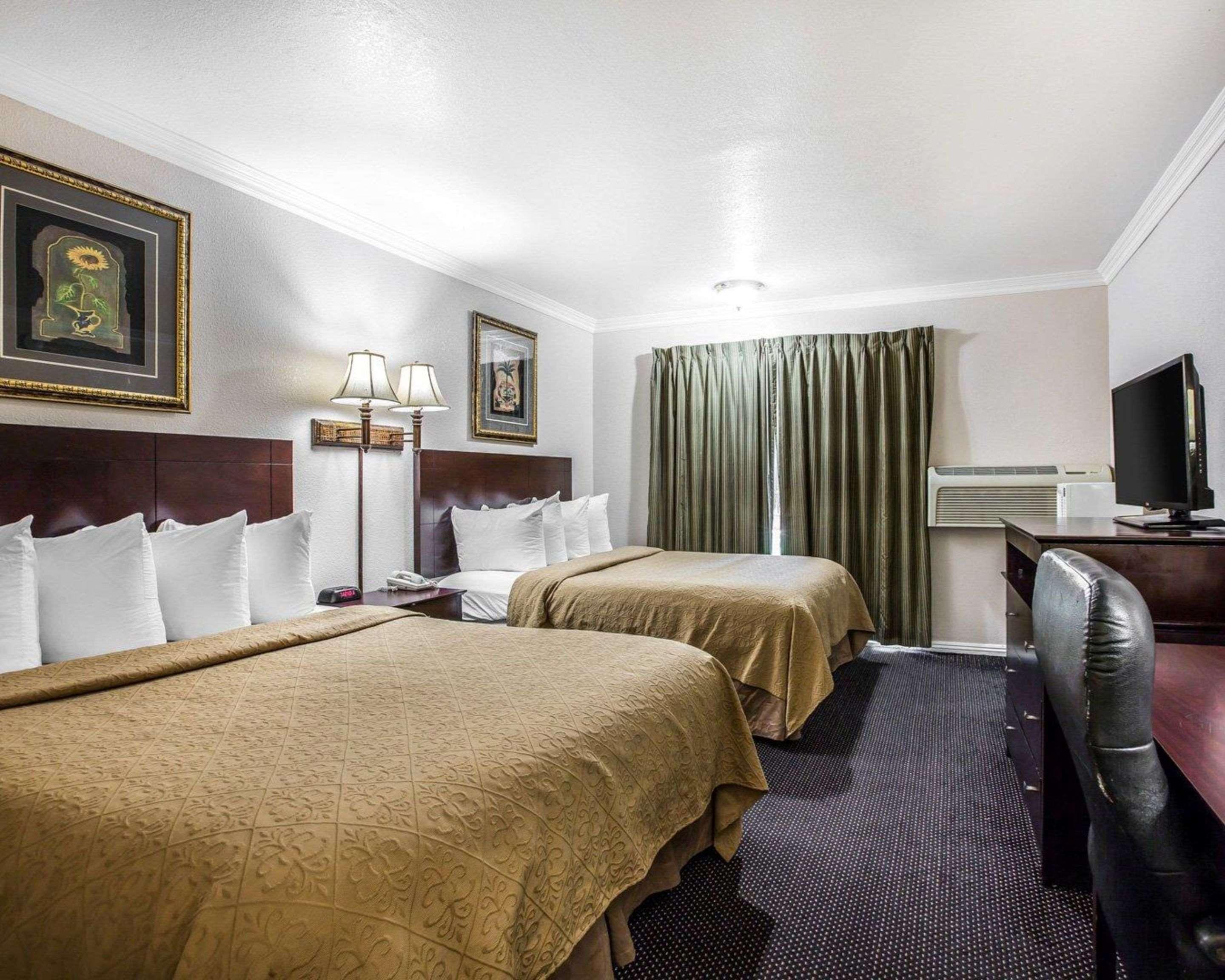 Quality Inn & Suites Thousand Oaks - Us101 Exteriör bild