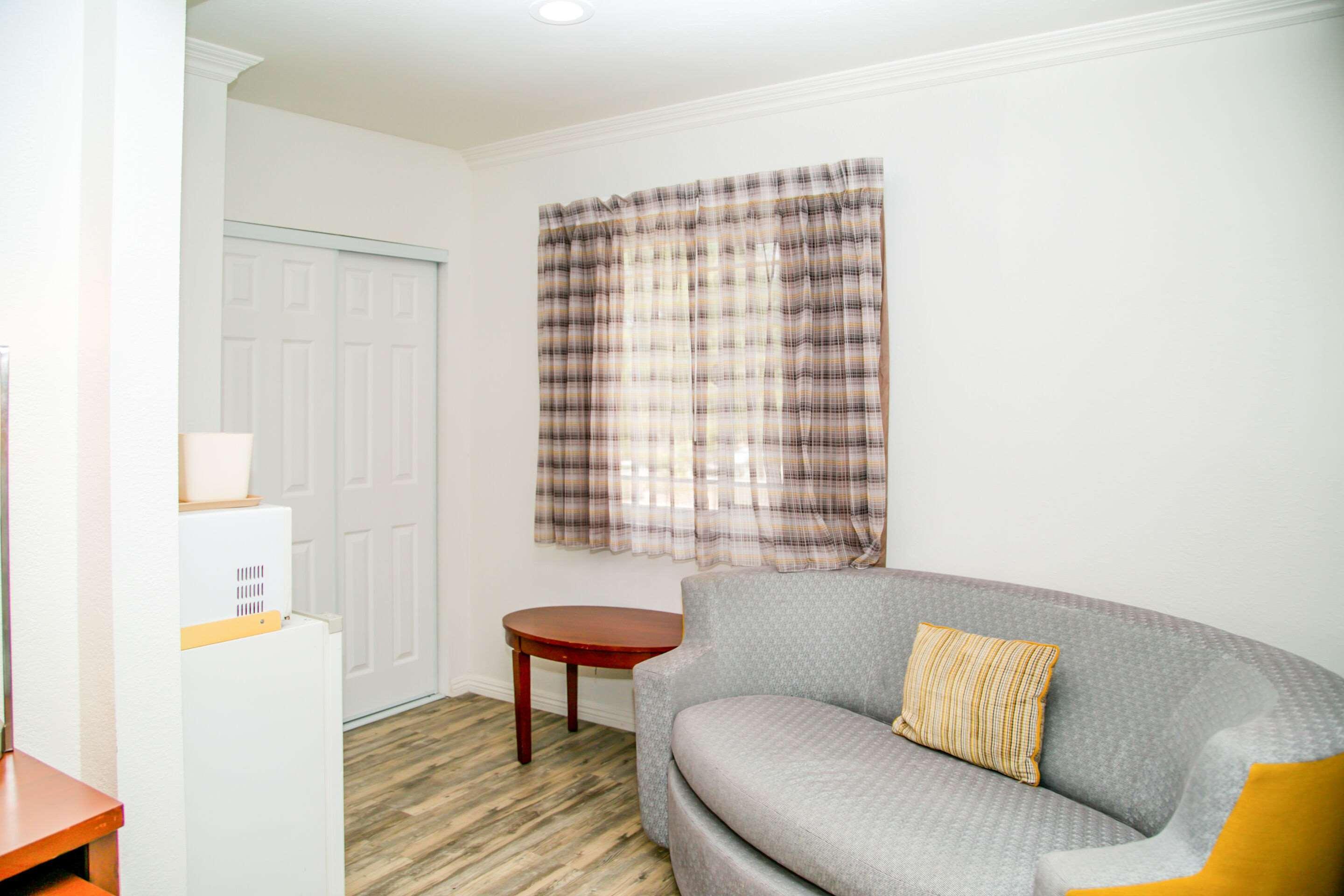 Quality Inn & Suites Thousand Oaks - Us101 Exteriör bild