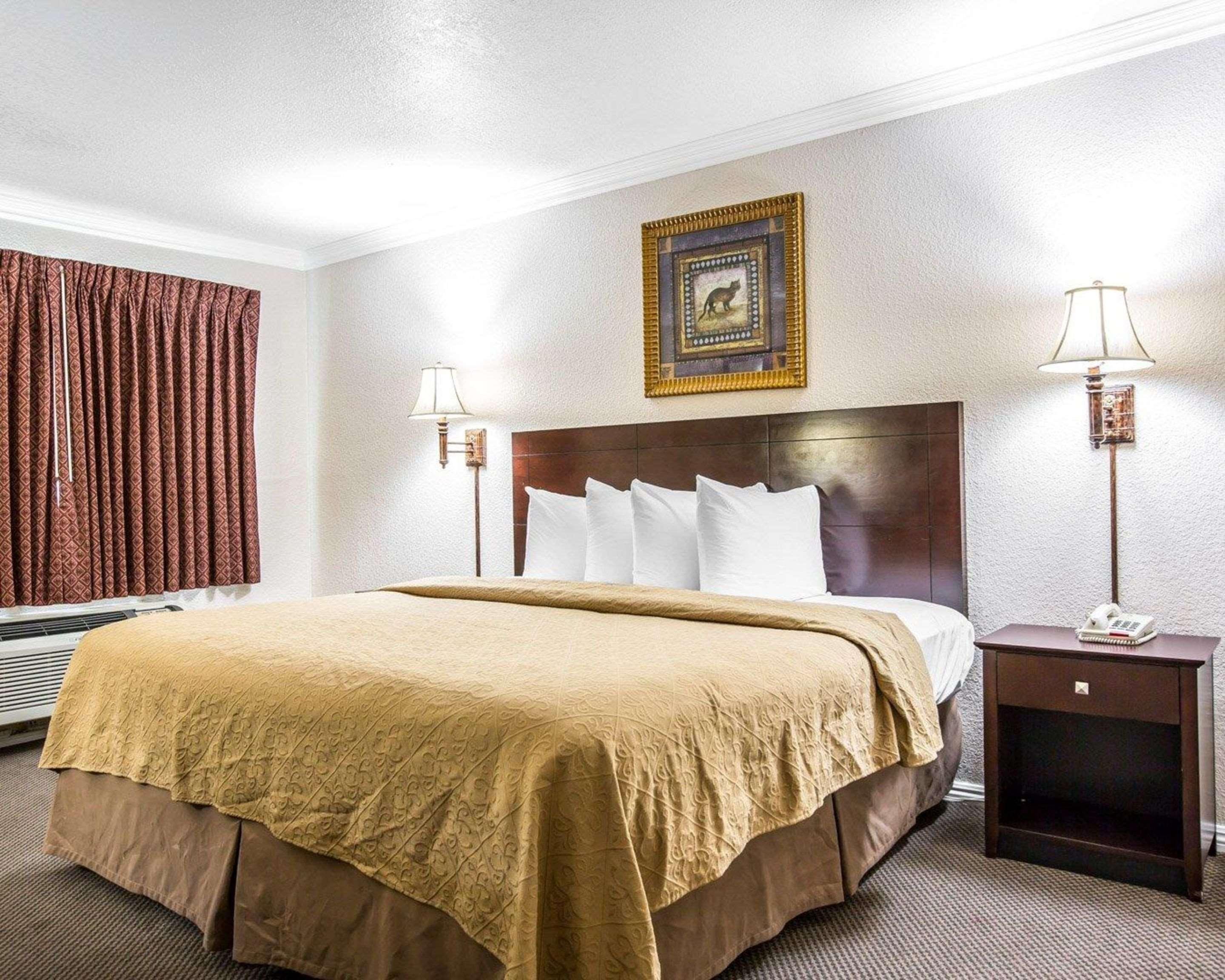 Quality Inn & Suites Thousand Oaks - Us101 Exteriör bild