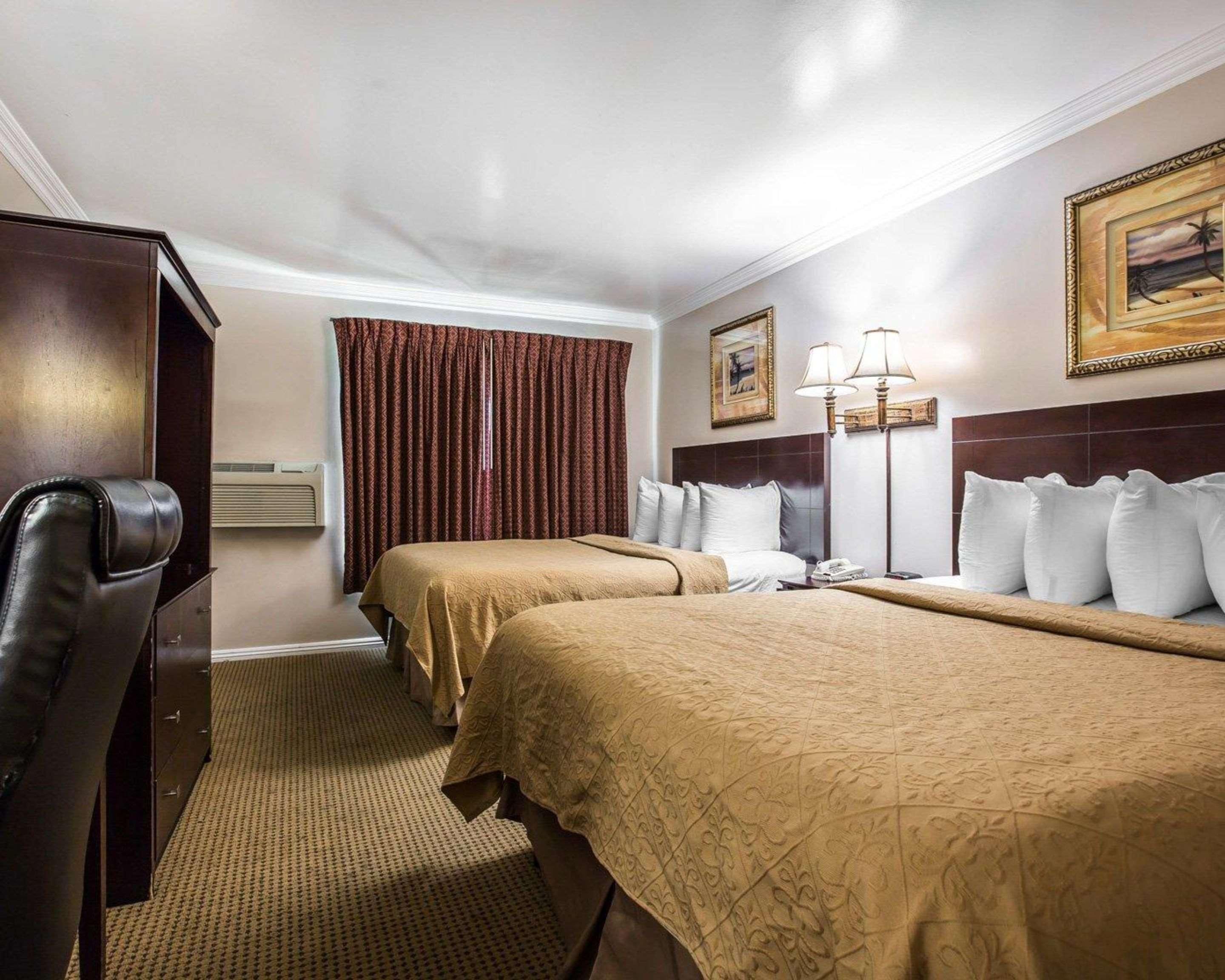 Quality Inn & Suites Thousand Oaks - Us101 Exteriör bild